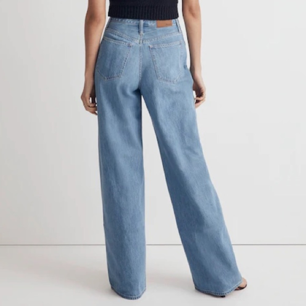 MADEWELL Superwide Leg Jeans in Medium Wash - Size 23 - Picture 2 of 14